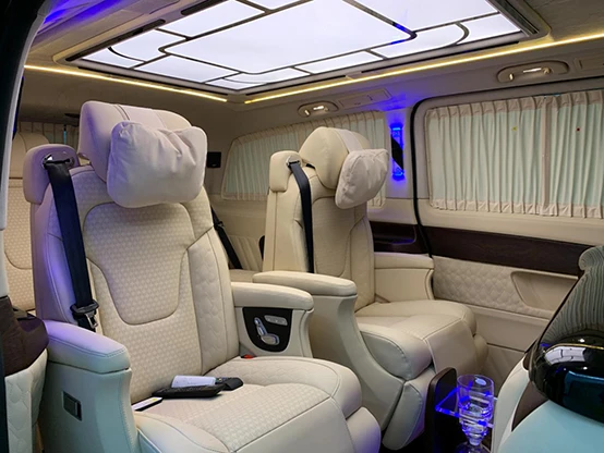 Tùy chỉnh nội thất ô tô Mercedes-Benz V250