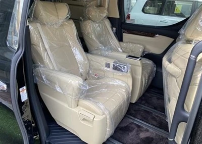 Nội thất sang trọng dòng Alphard 20