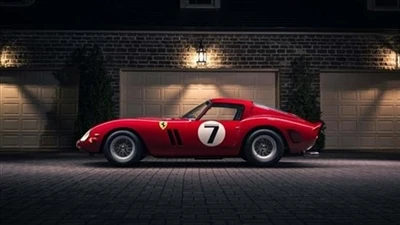 Chiếc Ferrari 250 GTO sản xuất năm 1962 lập kỷ lục đấu giá ô tô mới.