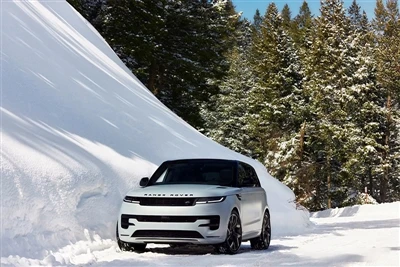 Land Rover Sport 2024 giới hạn 7 chiếc