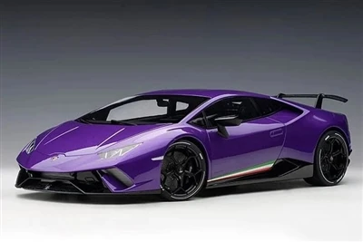 Lamborghini Huracan Performanceante độ mâm màu xanh tím