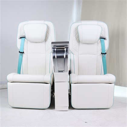 Ghế da sang trọng được cải tiến cho xe Alphard